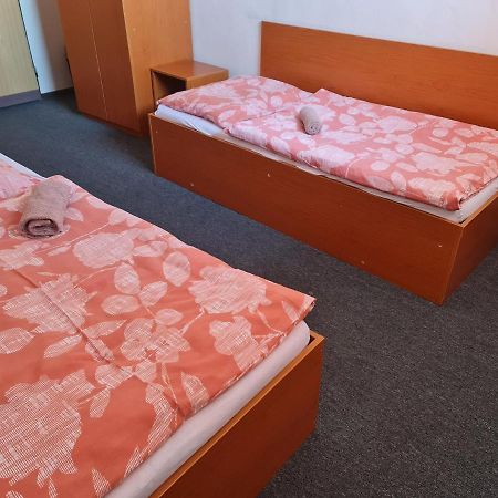 Penzion Olympia Banská Bystrica Dış mekan fotoğraf