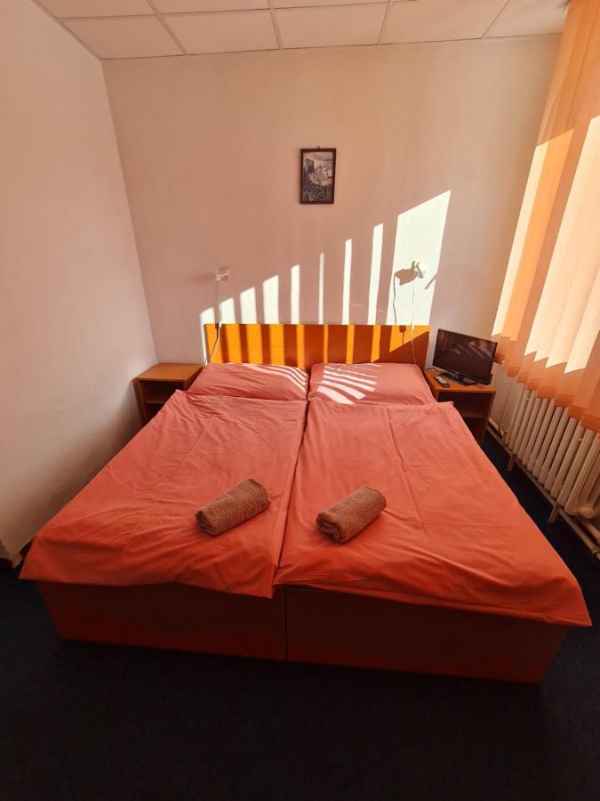 Penzion Olympia Banská Bystrica Dış mekan fotoğraf