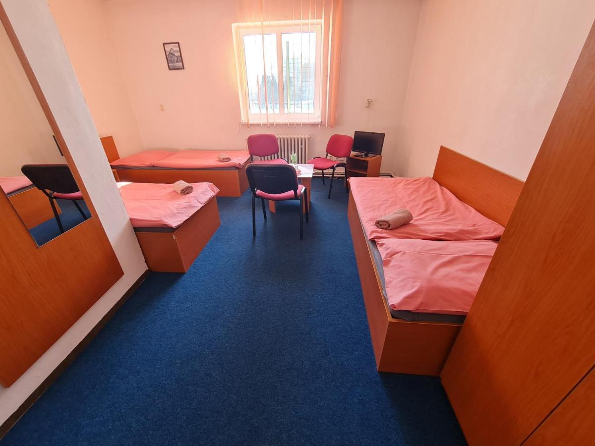 Penzion Olympia Banská Bystrica Dış mekan fotoğraf