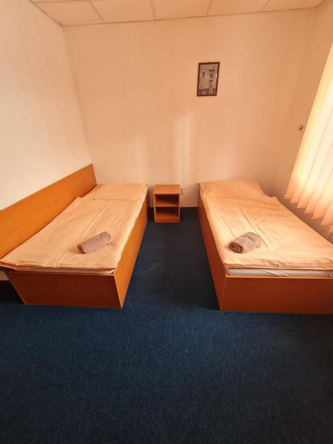 Penzion Olympia Banská Bystrica Dış mekan fotoğraf