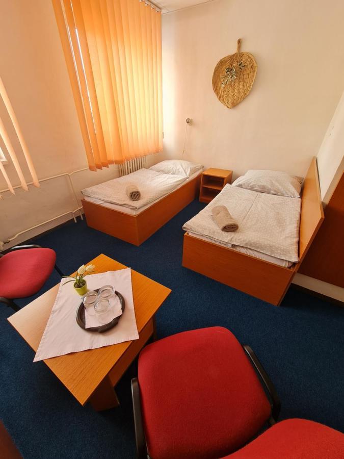 Penzion Olympia Banská Bystrica Dış mekan fotoğraf