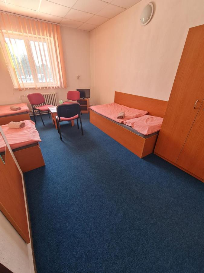 Penzion Olympia Banská Bystrica Dış mekan fotoğraf
